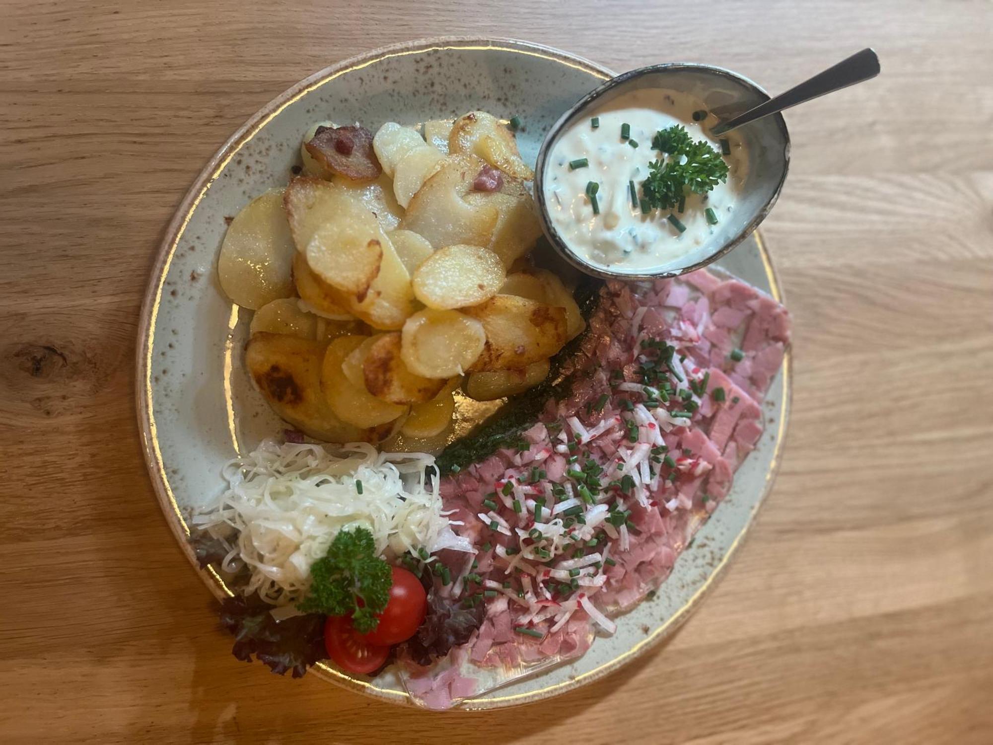 Wein- Und Gaestehaus M. Bai 메세니흐 외부 사진